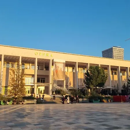 Tirana Inn Hotel 3* Tirana