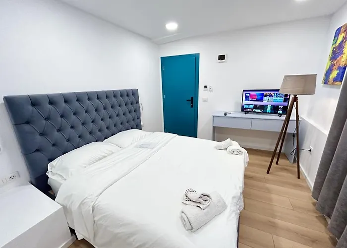 Hotel Tirana Inn Hotel 3*
