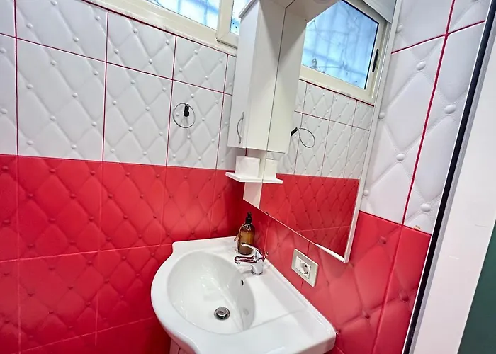 Tirana Inn Hotel