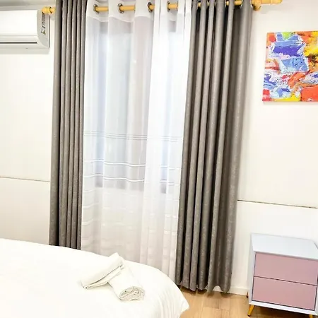 Tirana Inn Hotel Hotell 3*
