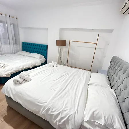 Tirana Inn Hotel 3* Tirana