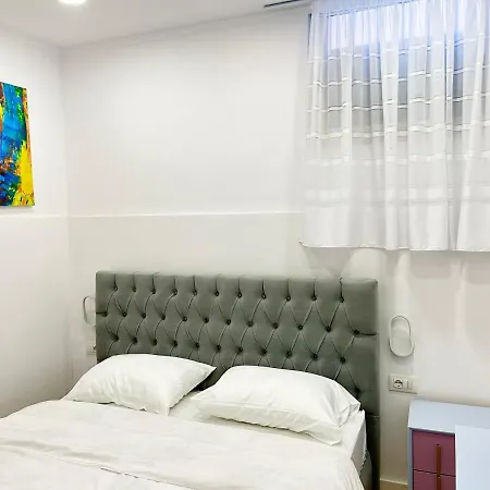 Tirana Inn Hotel Hotell 3*