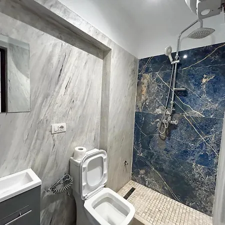 Tirana Inn Hotel Hotel 3*