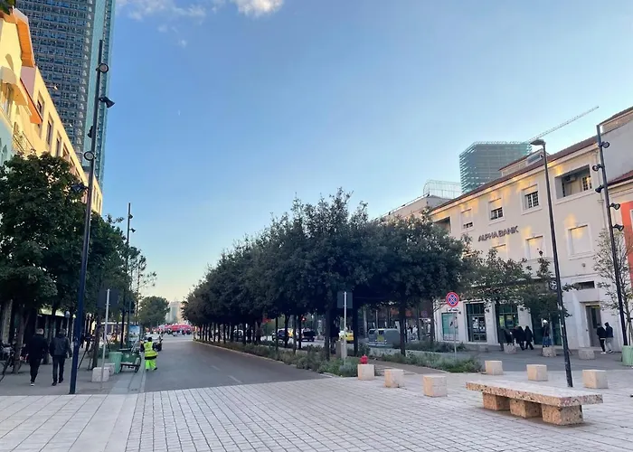 Tirana Inn Hotel 3* تيرانا