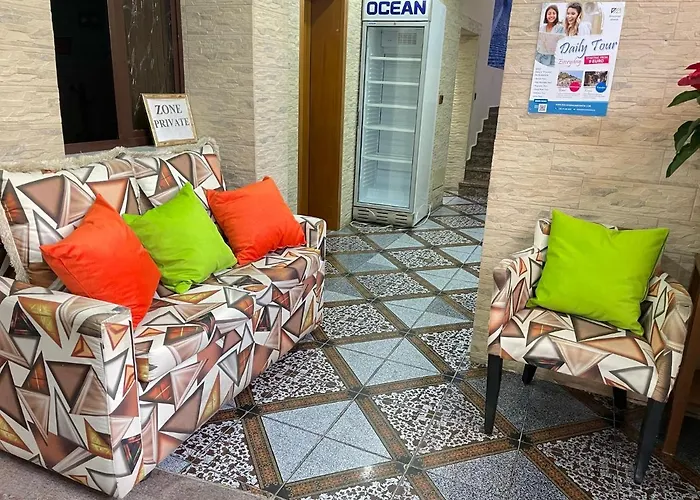 Tirana Inn Hotel فندق تيرانا