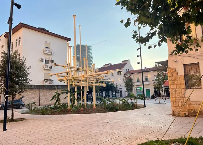 Tirana Inn Hotel 3*