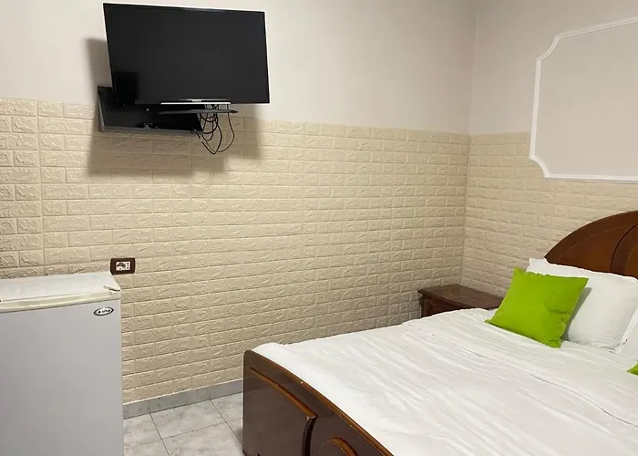 Tirana Inn Hotel فندق تيرانا