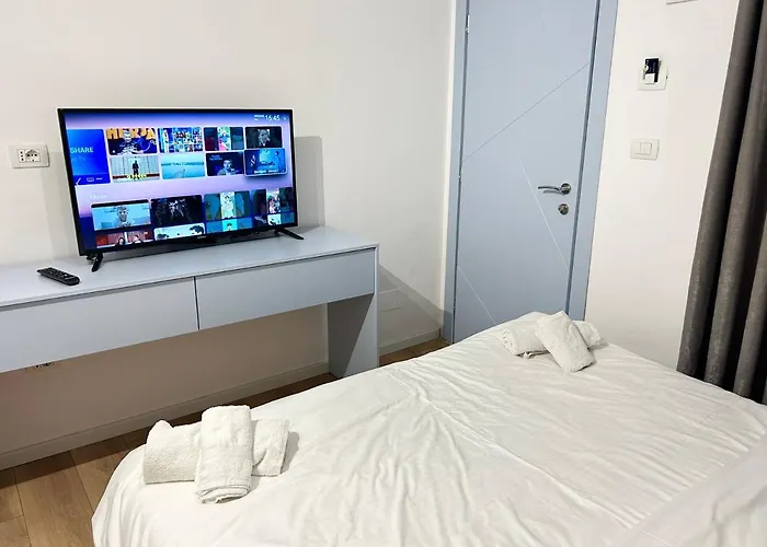 Tirana Inn Hotel تيرانا