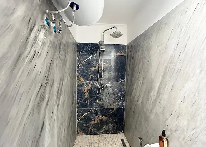 فندق Tirana Inn Hotel تيرانا